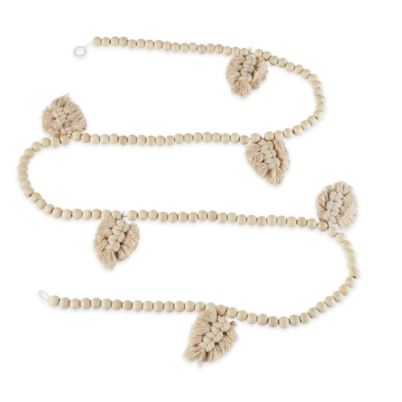 Holiday Time Wood Bead Garland with Natural Tassels, 6' - Picture 4 of 6